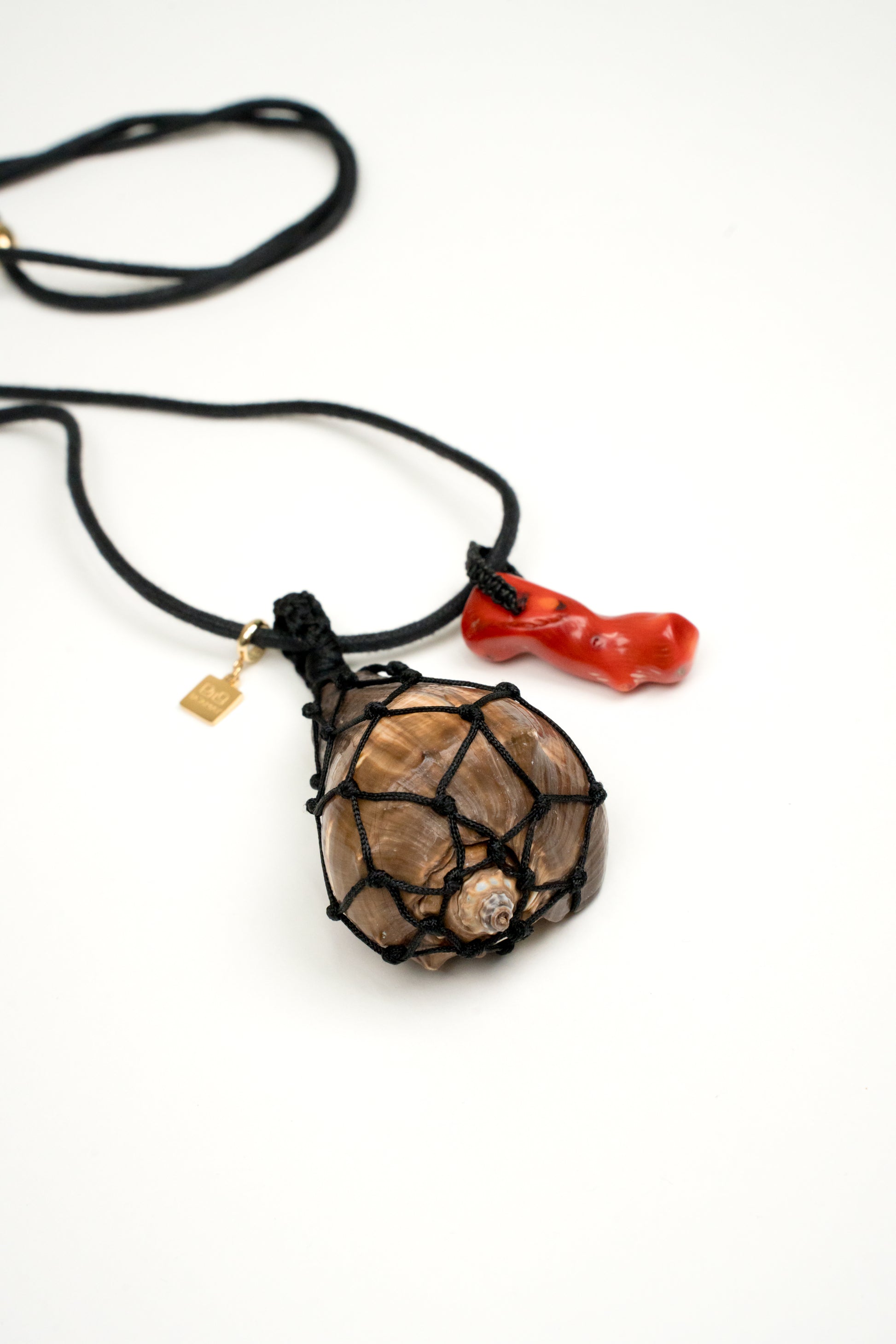 Collar Caracol Atrapado