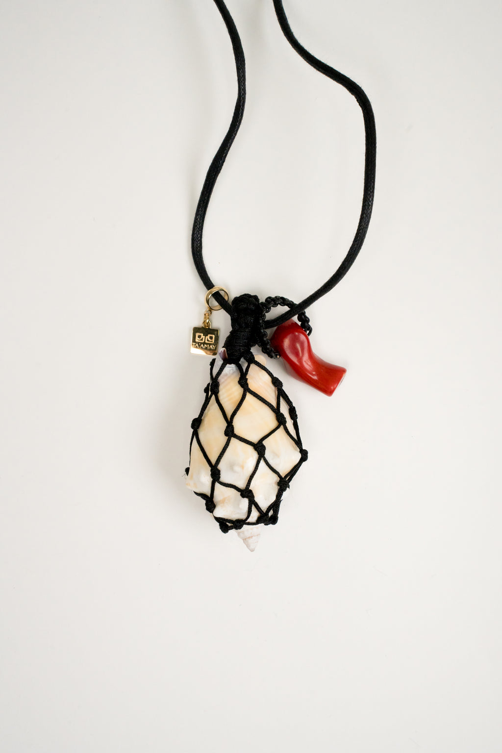 Collar Caracol Atrapado