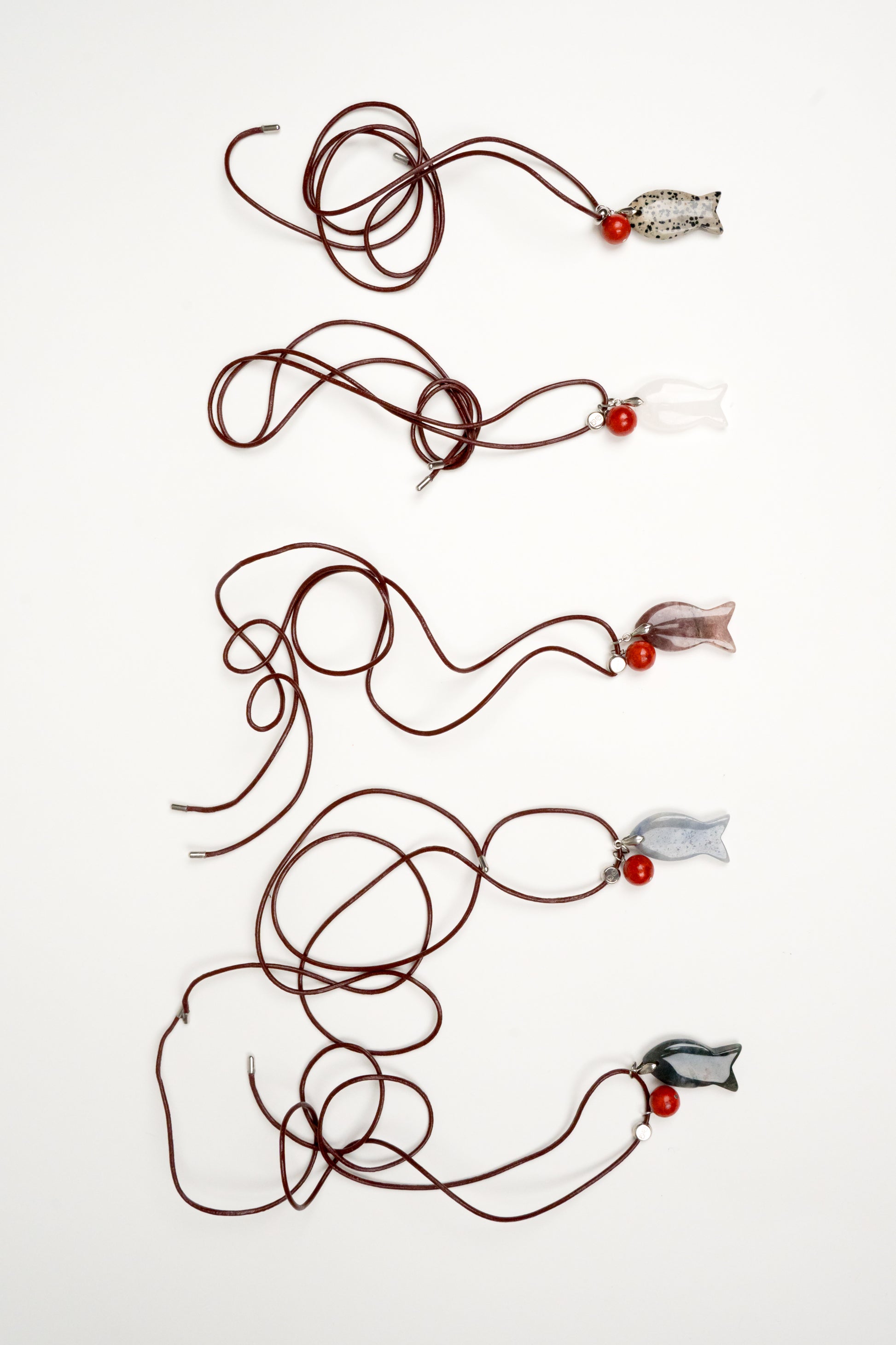Collar Pescado en cordón