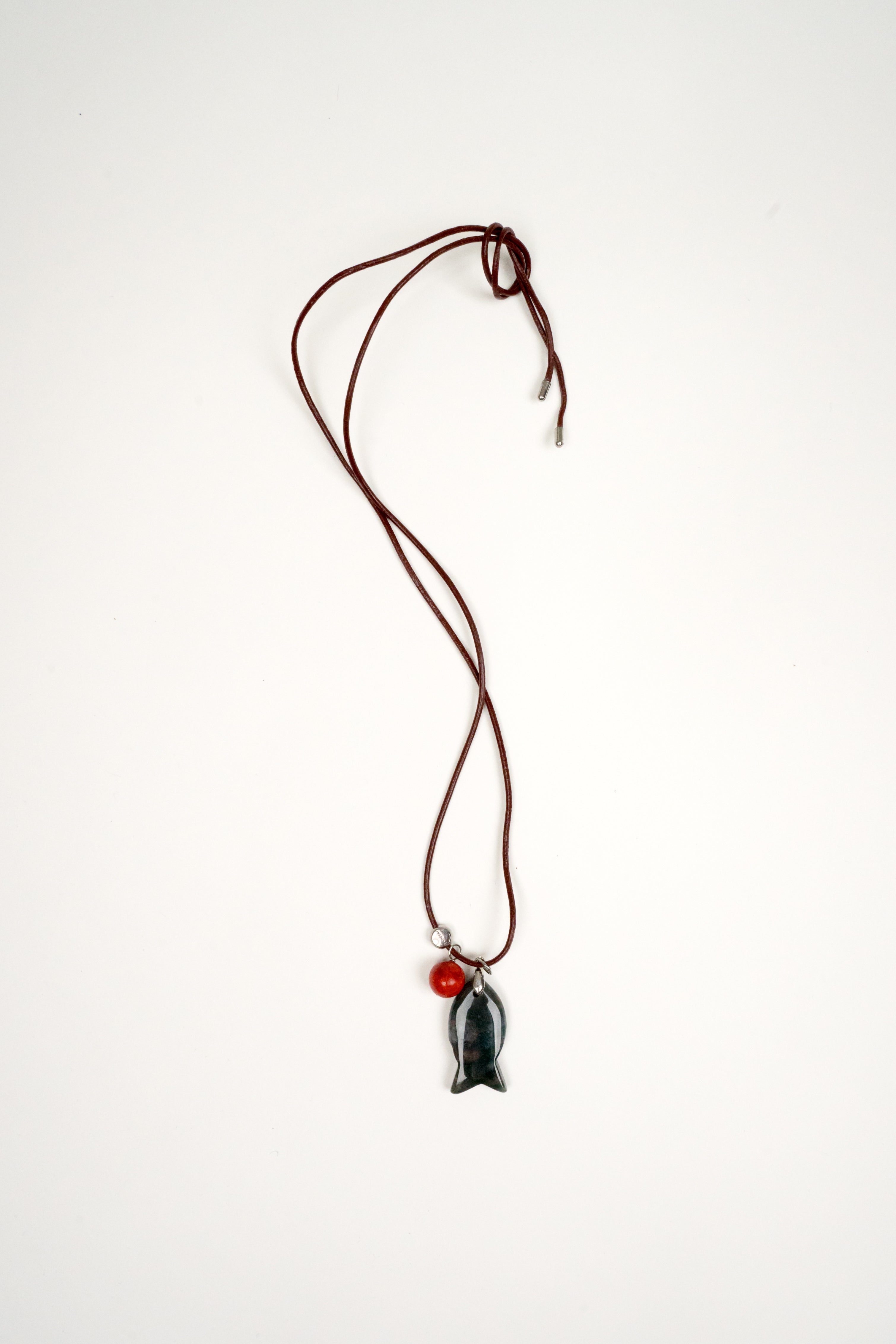 Collar Pescado en cordón