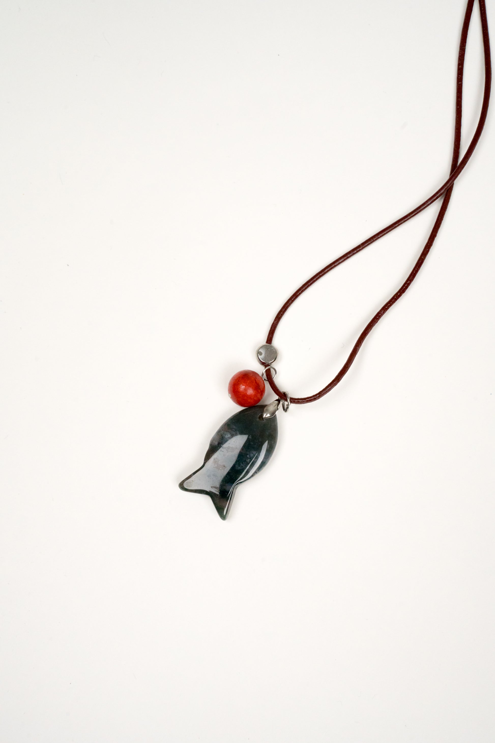 Collar Pescado en cordón