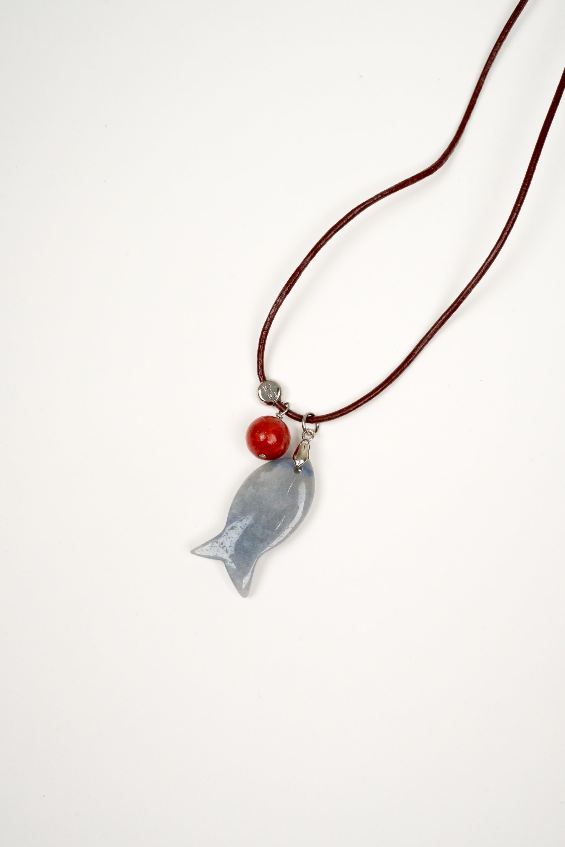 Collar Pescado en cordón