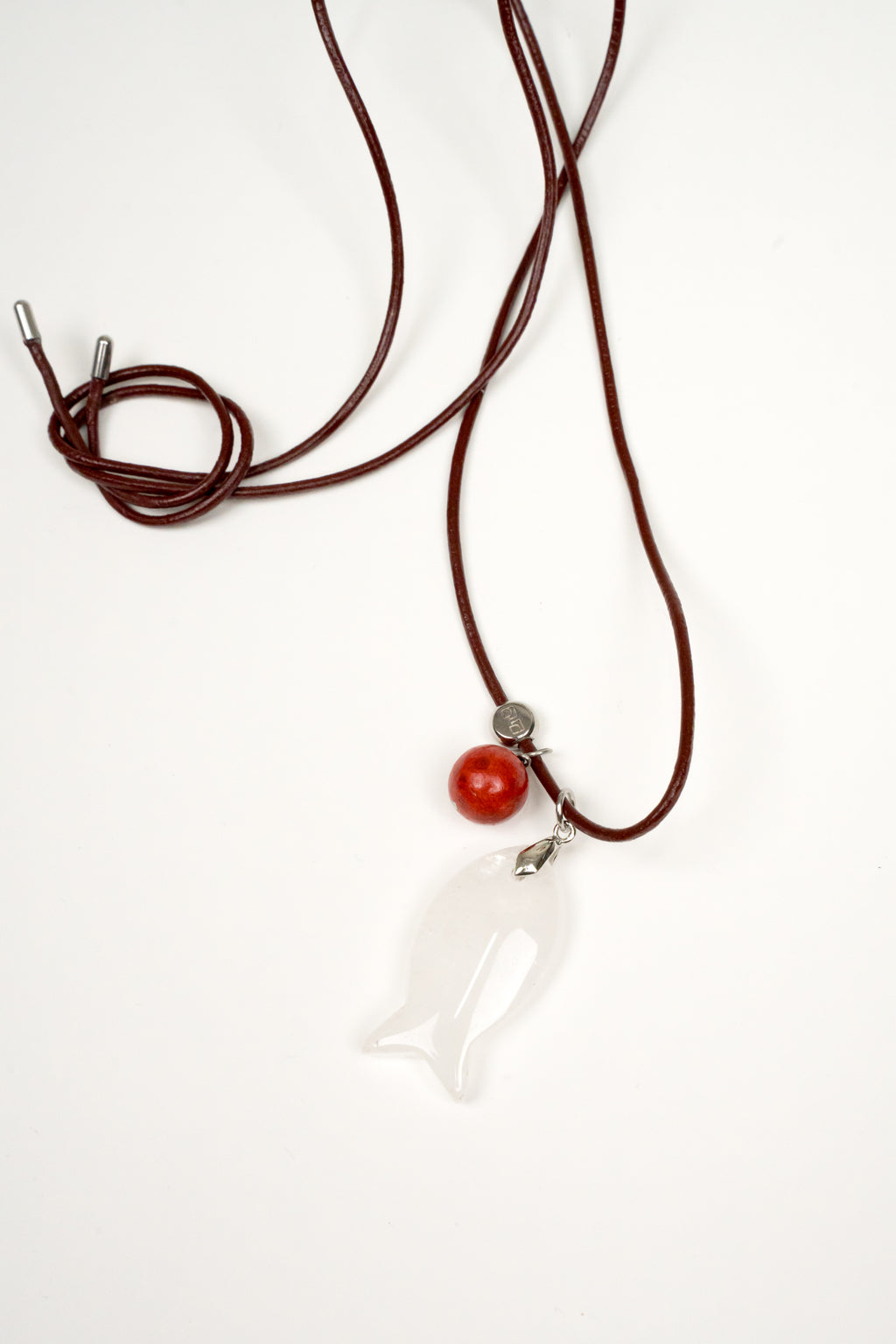 Collar Pescado en cordón