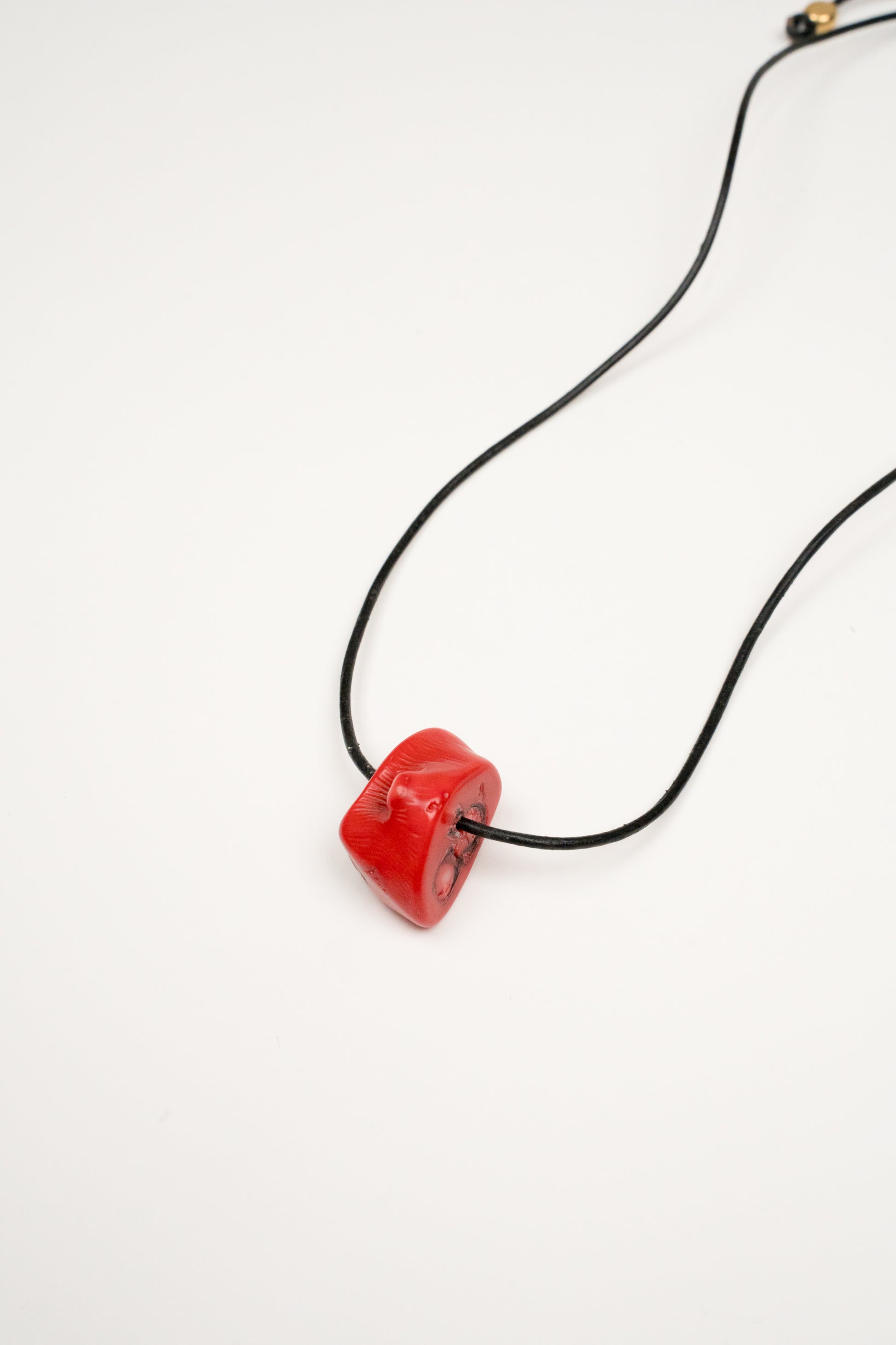 Collar Cordón Coral